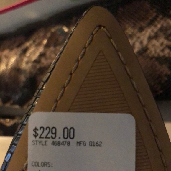 Vince Camuto Snakeskin boots - Picture 3 of 9